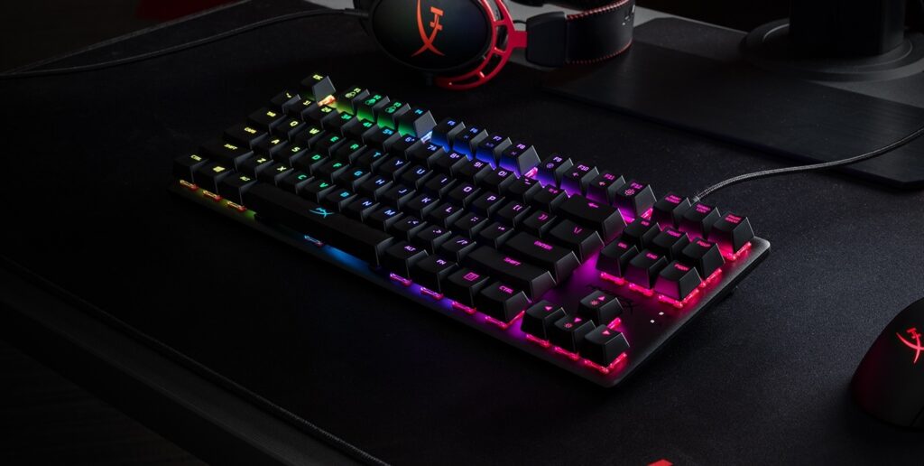 Teclado mecânico hyperx alloy origins core